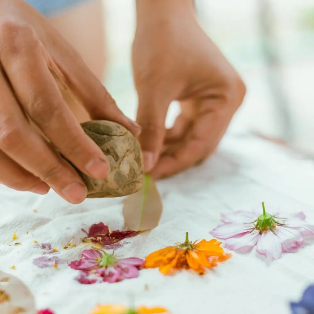 TEHLİKELİ VE ÇOK TEHLİKELİ İŞLERDE TEKSTİL BASKI VE DESENCİLİĞİ EĞİTİMİ