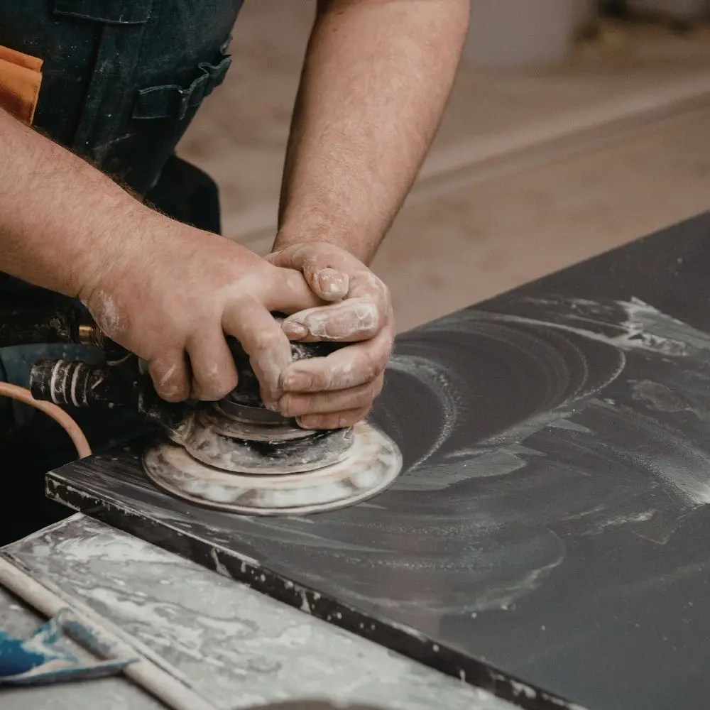 Tehli̇keli̇ Ve Çok Tehli̇keli̇ İşlerde Mermer İşçi̇si̇ Eği̇ti̇mi̇ Yetkinlik Geliştirme Süreci