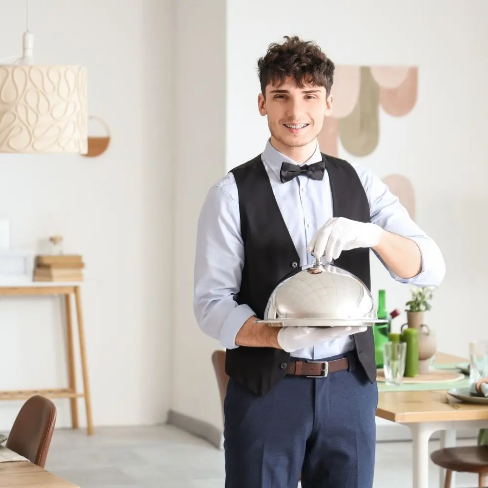 GARSON SERVİS ELEMANI EĞİTİMİ